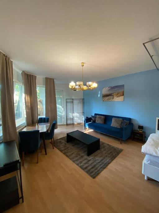 Apartment With Balcony Берлин Экстерьер фото